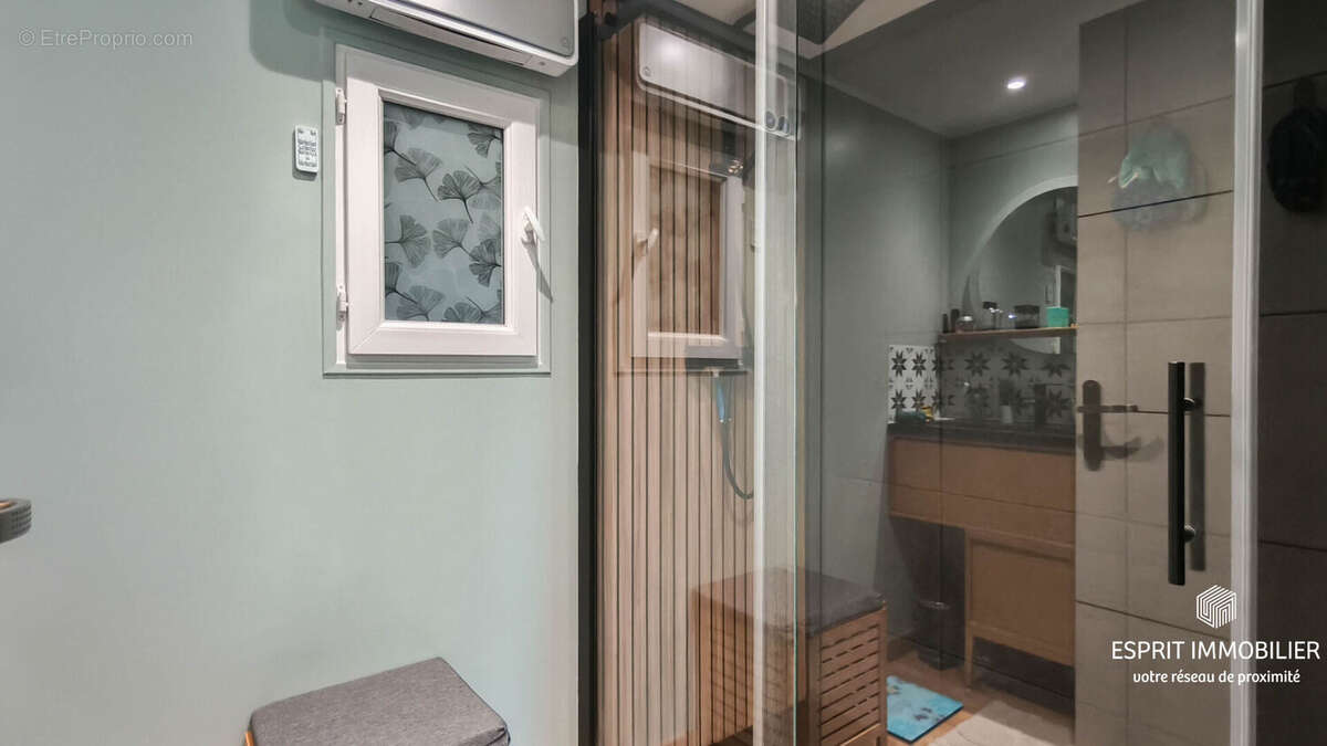 Trégunc - maison 5 chambres, 1110m² de jardin, intégralement rénovée - photo 13