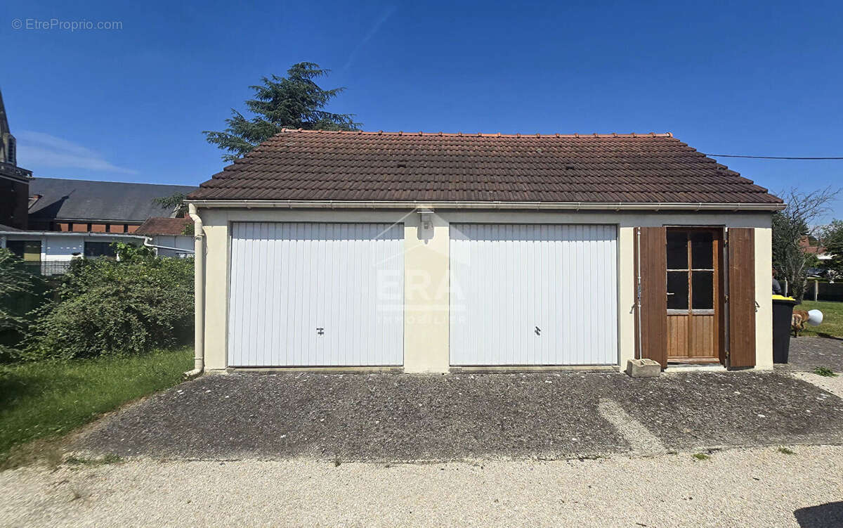 Maison à BOBIGNY