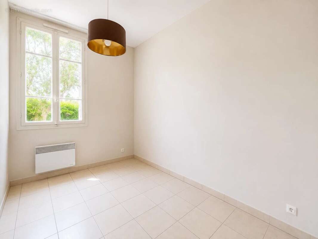 Cap d'ail "centre" - villa 170m²  terrain 1380m²  vue mer  extension possible - photo 16