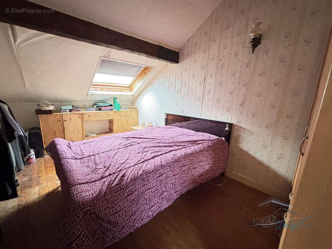 Maison à JANVILLE-SUR-JUINE