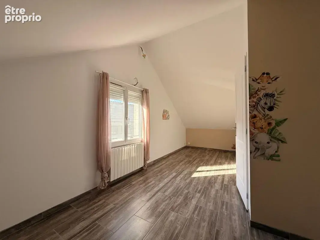 Saint Symphorien sur Saône, Maison de 120,87 m² , 4 chambres, double garage, terrain 696m² - photo 27