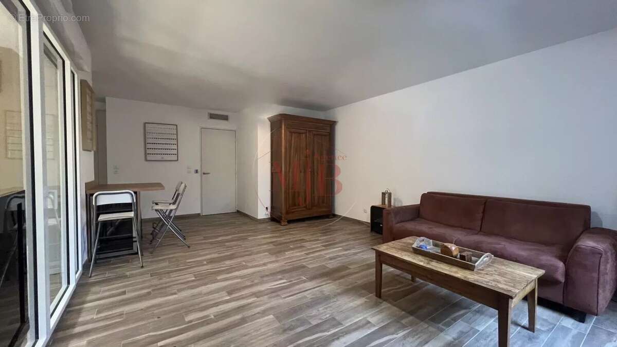 Appartement à AIX-EN-PROVENCE