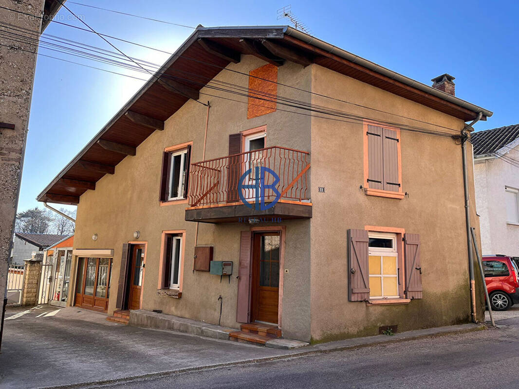 Maison à LA COTE-SAINT-ANDRE