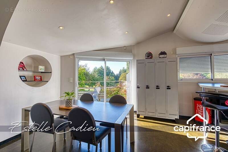 Maison à ROCHETREJOUX