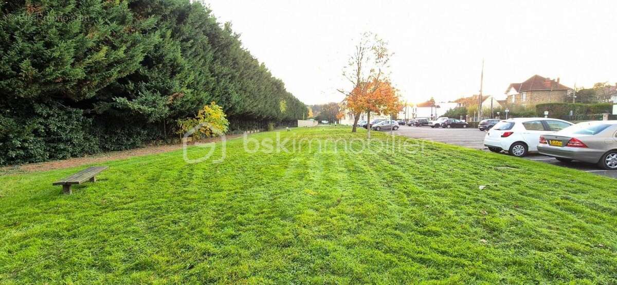 Appartement à EPINAY-SUR-ORGE