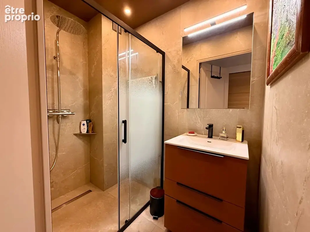 Fréjus - Villa sur le toit T4 103 m² - Terrasse 50m², Jacuzzi, Garage - Dernier étage - photo 13