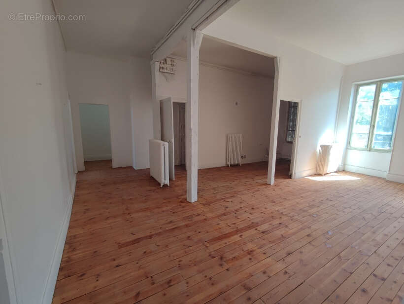 Appartement à CUSSET