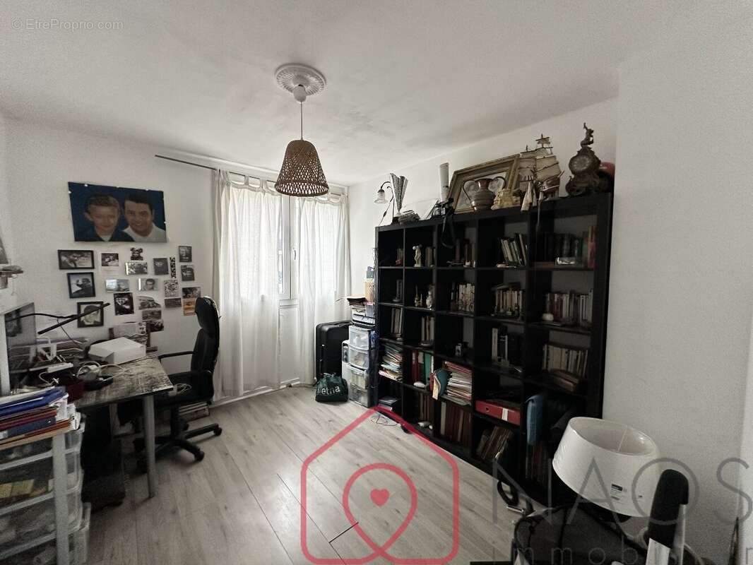 Appartement à LE PLESSIS-ROBINSON