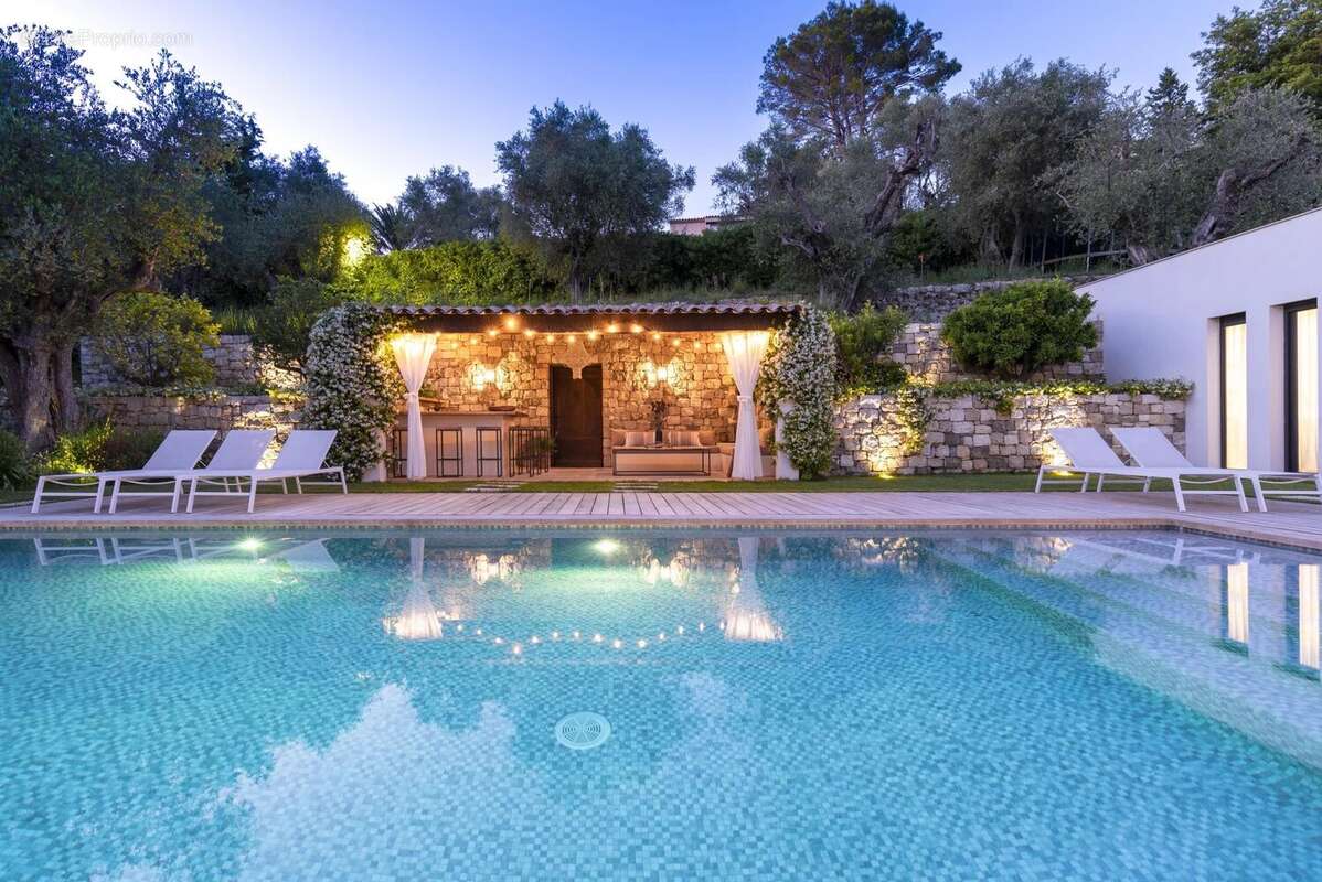 Maison à MOUGINS