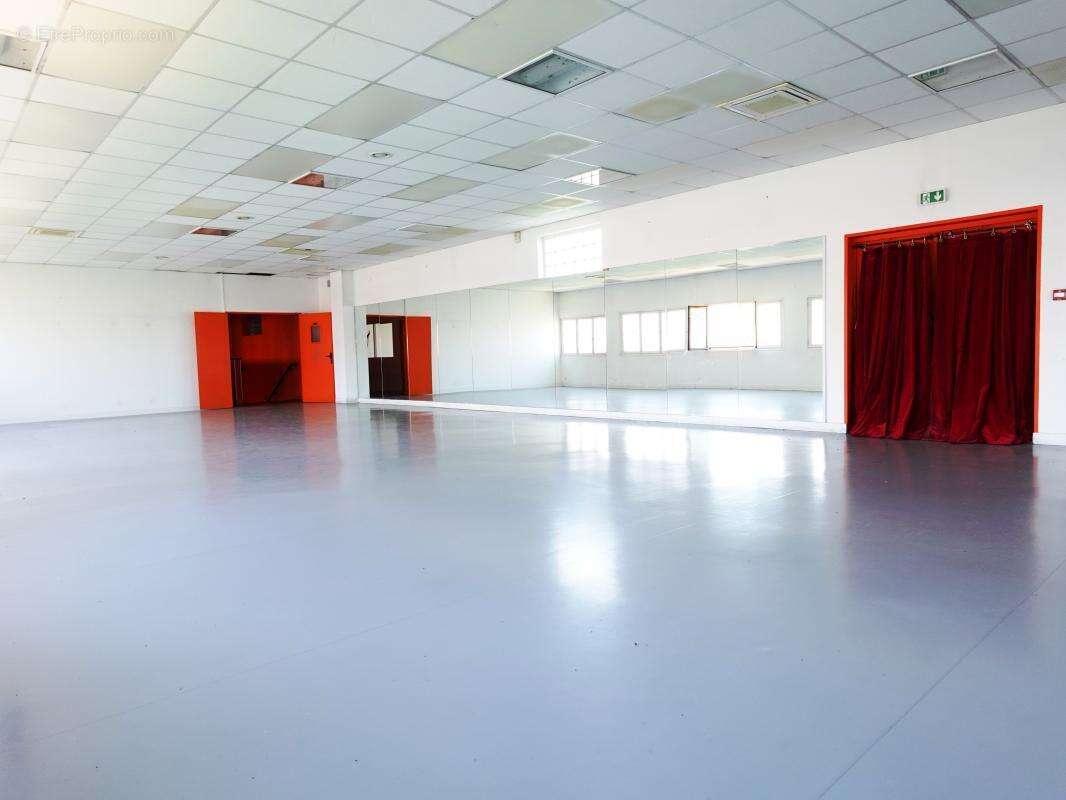 Divers immobilier d'entreprise - photo 12