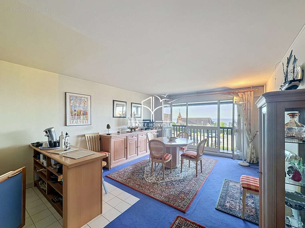 Appartement à BENERVILLE-SUR-MER