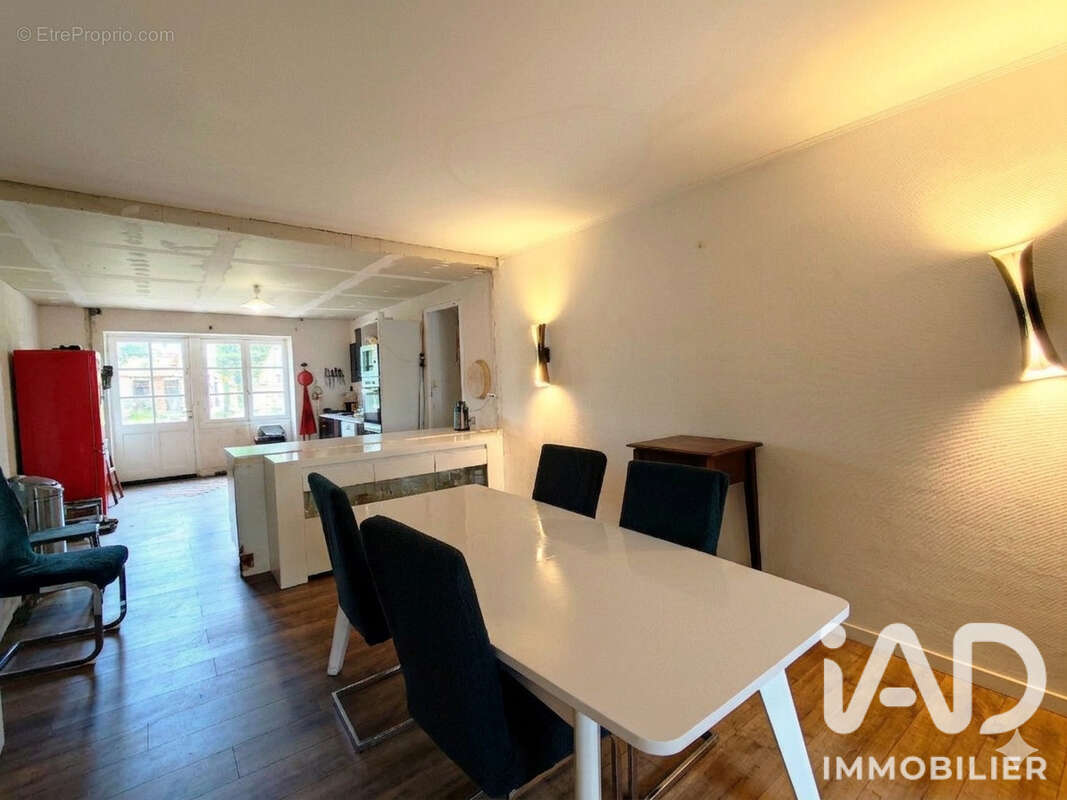 Maison 176 m² à Aulnay  - photo 5