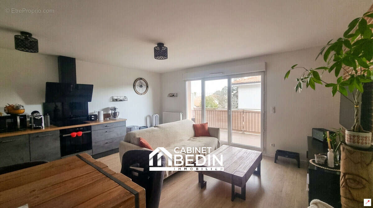 Appartement 48 m² à La Teste-De-Buch  - photo 2