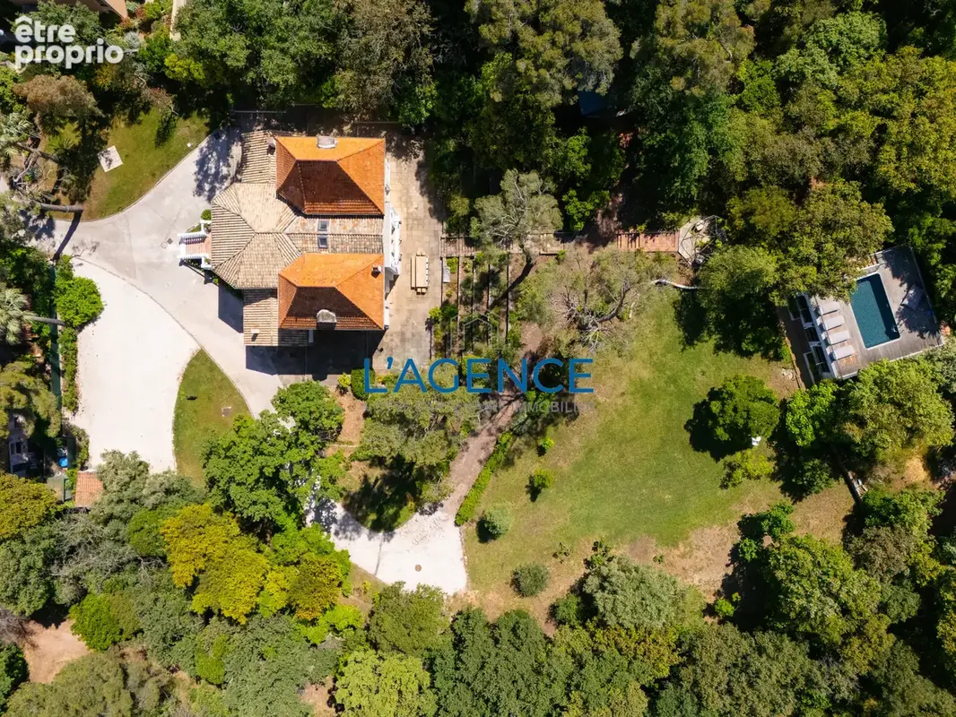 Splendeur du XIXe siècle à deux pas des plages varoises - photo 2