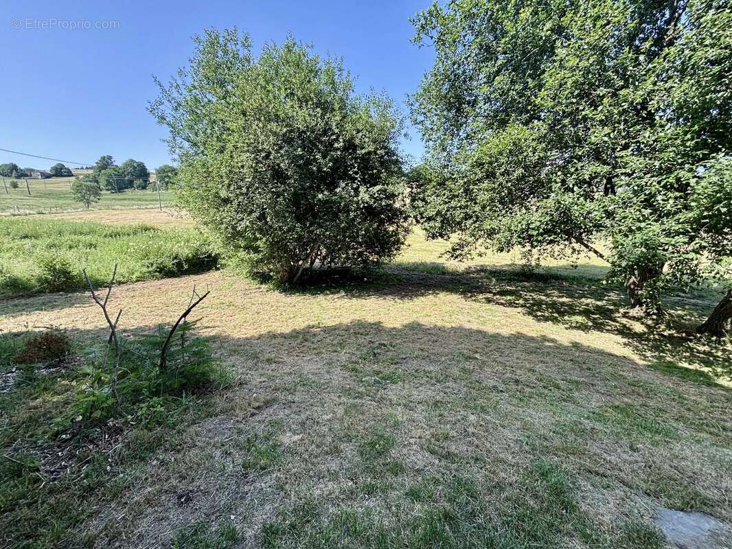 Exclusivité - ferme en pierres rénovée sur 2 100 m² de terrain - photo 19