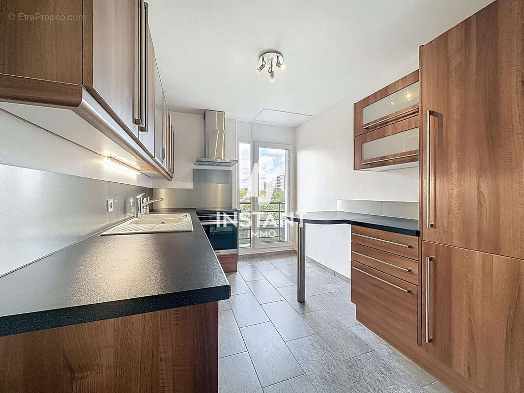 Appartement à MAISONS-ALFORT