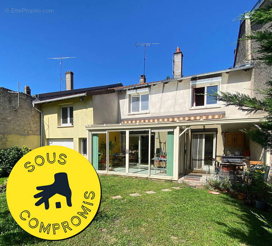 Maison à ROVILLE-DEVANT-BAYON