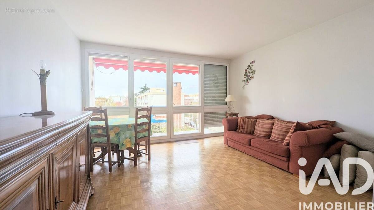 Photo 1 - Appartement à CHILLY-MAZARIN