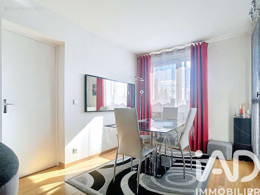 Photo 2 - Appartement à ARGENTEUIL