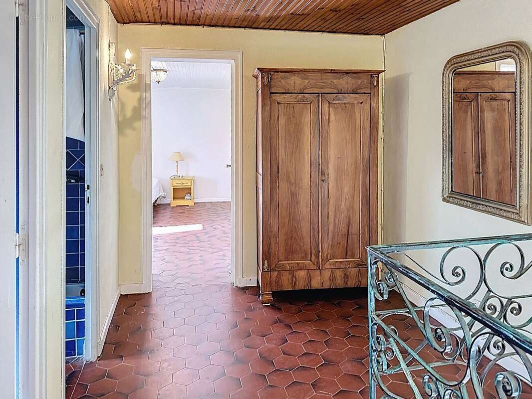 Maison 120 m² à Lorgues  - photo 8