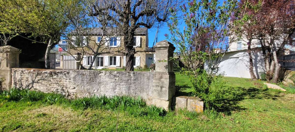 Maison à POITIERS