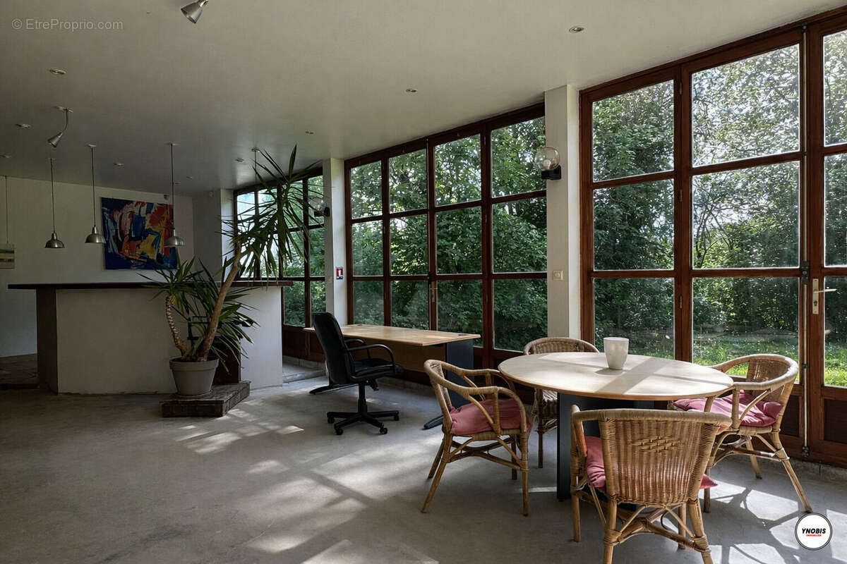 Ensemble immobilier maisons + bureaux  Morainvilliers - photo 6