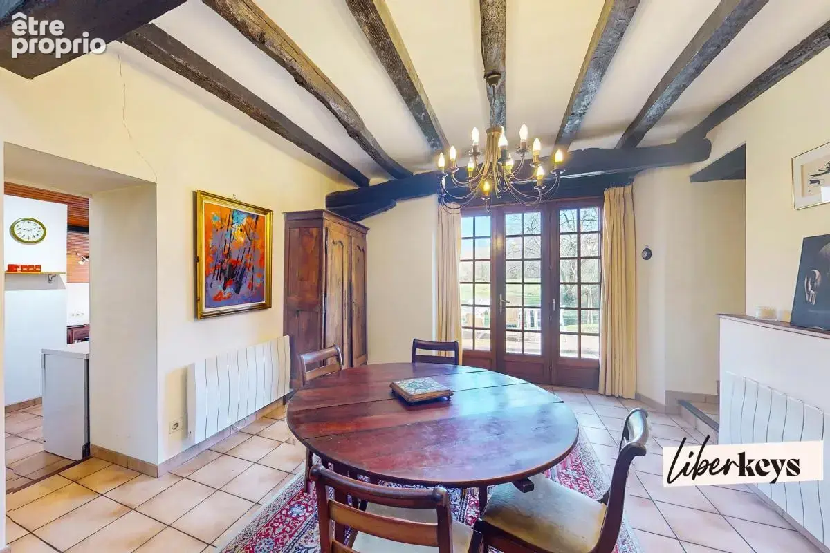 Grande maison basque sur parcelle de 15.000 m2 - photo 6