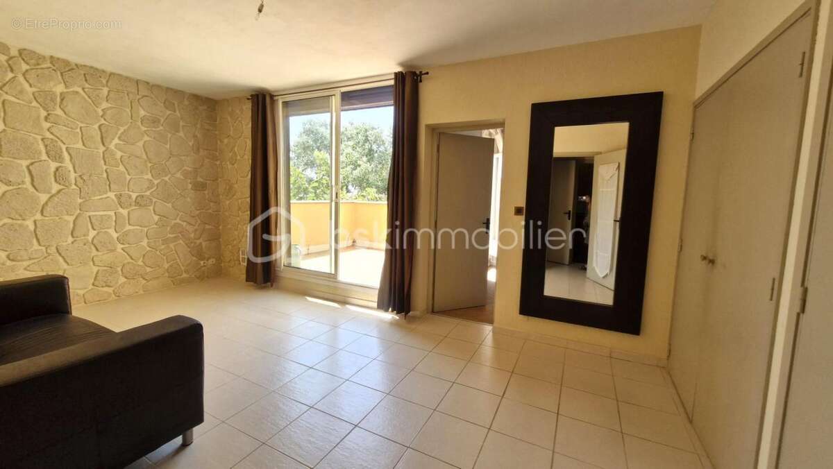 Ensemble Garage et Appartement T3 avec terrasse à deux pas de la plage et du port à Port Leucate ! - photo 6