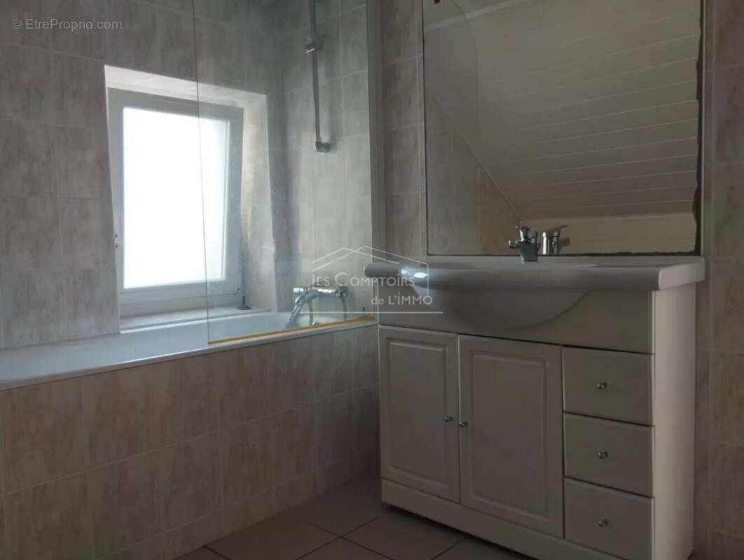 Maison à SAINT-JOACHIM