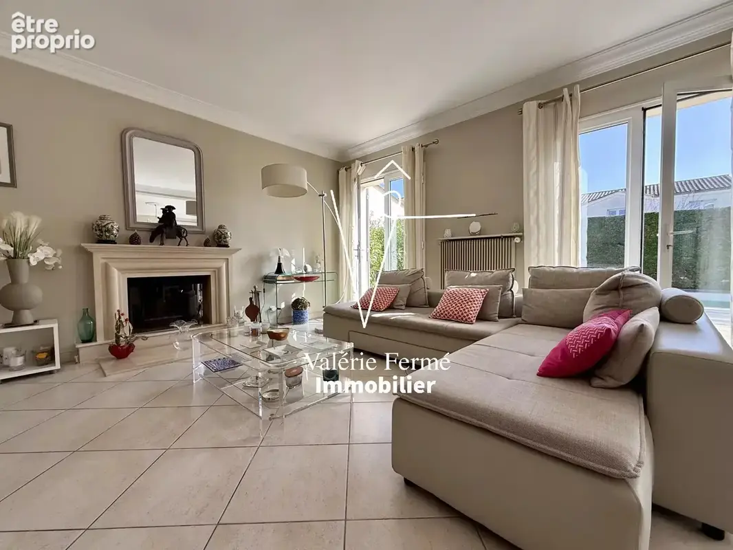 Elégante Maison Familiale: 5 chambres, Double-garage- Proche Golf Bordelais-Bordeaux - photo 7