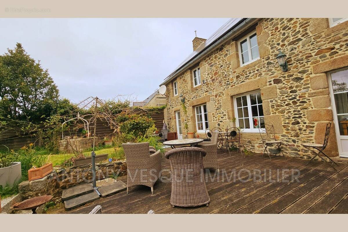 Maison à BLAINVILLE-SUR-MER