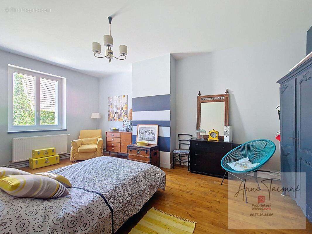 Maison 245 m² à Etampes  - photo 6