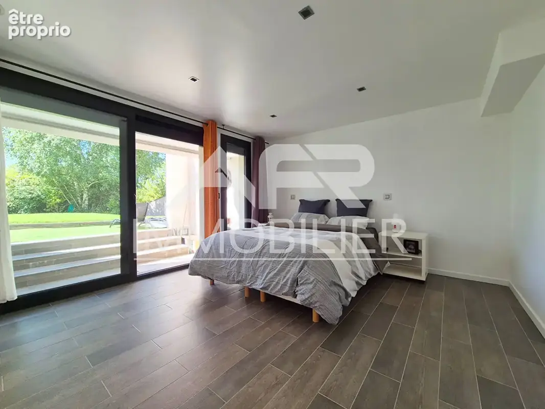 Maison contemporaine à Chatou , Vue panoramique sur la vallée de la Seine, domotique et cadre de vie privilégié - photo 29