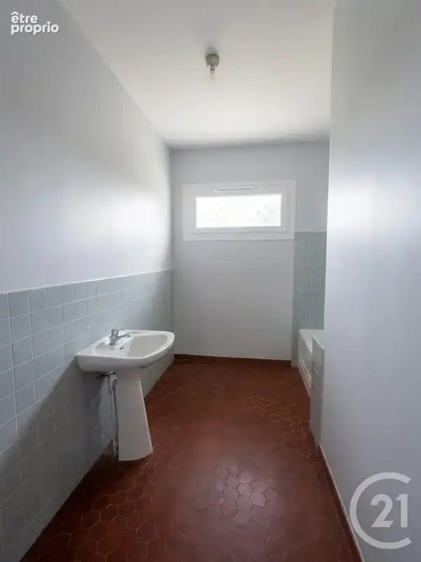 Maison 4 pièces 110 m² à vendre à Villate (31860) - photo 13