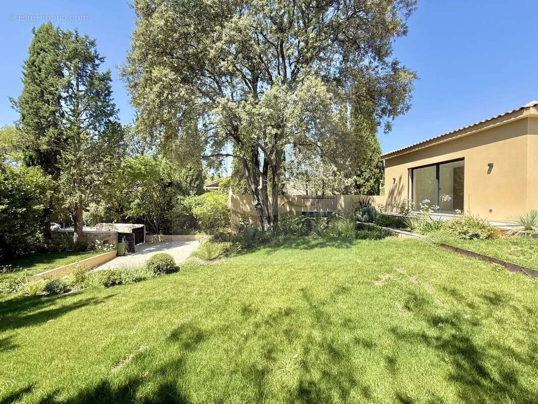 Maison à AIX-EN-PROVENCE