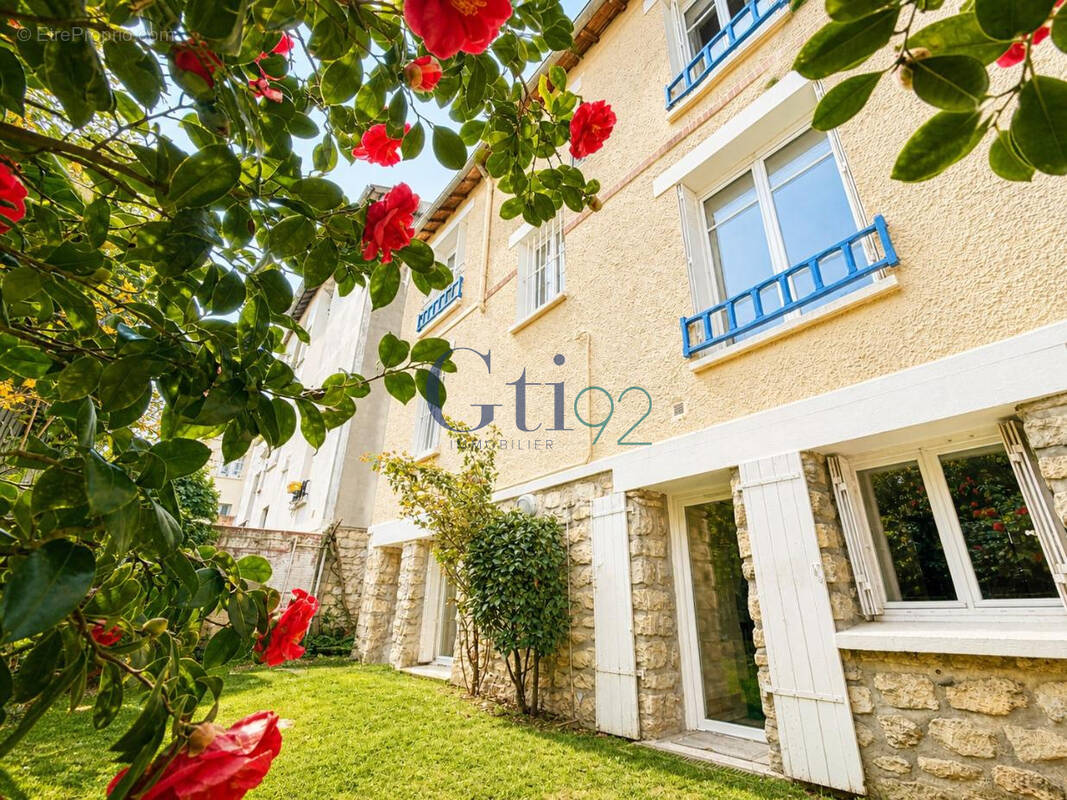 Maison à CHATILLON