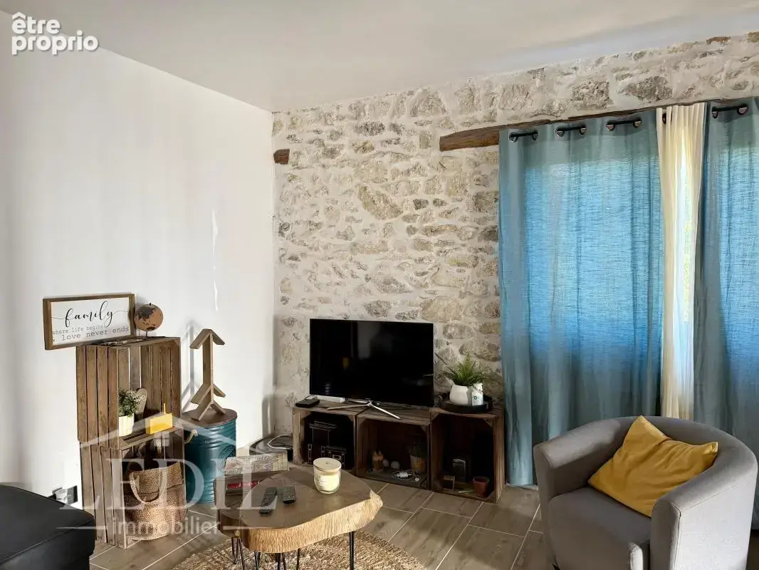 Maison en pierre rénovée - Charme de l'ancien et confort du quotidien - photo 5