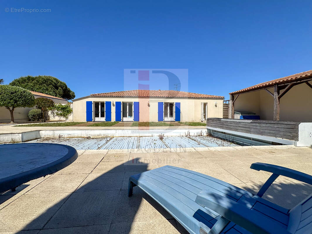 Maison à FOURAS