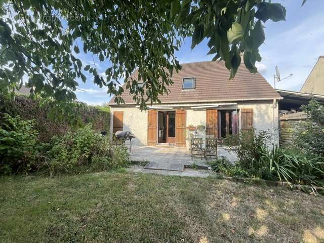 Maison 98 m² à Chaumont-En-Vexin  - photo 2