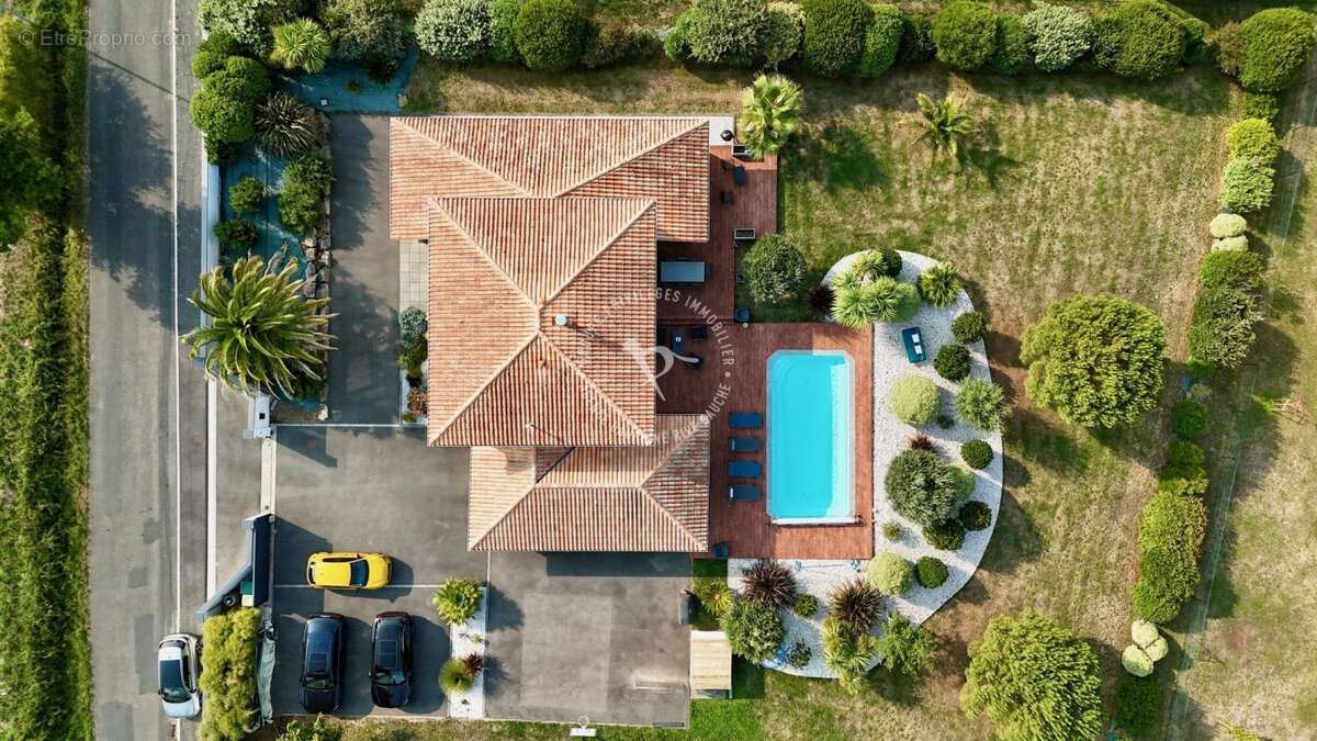 Maison à PORT-SAINT-PERE