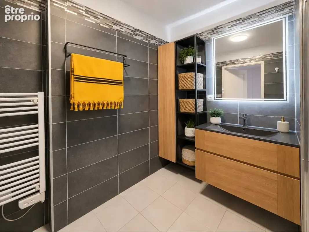 Hyères Costebelle – T3 de standing très calme, terrasse, parking – Garage 16 m² poss en supplément - photo 11