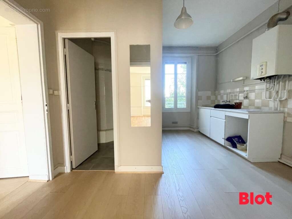 Appartement 55 m² à Rennes  - photo 4