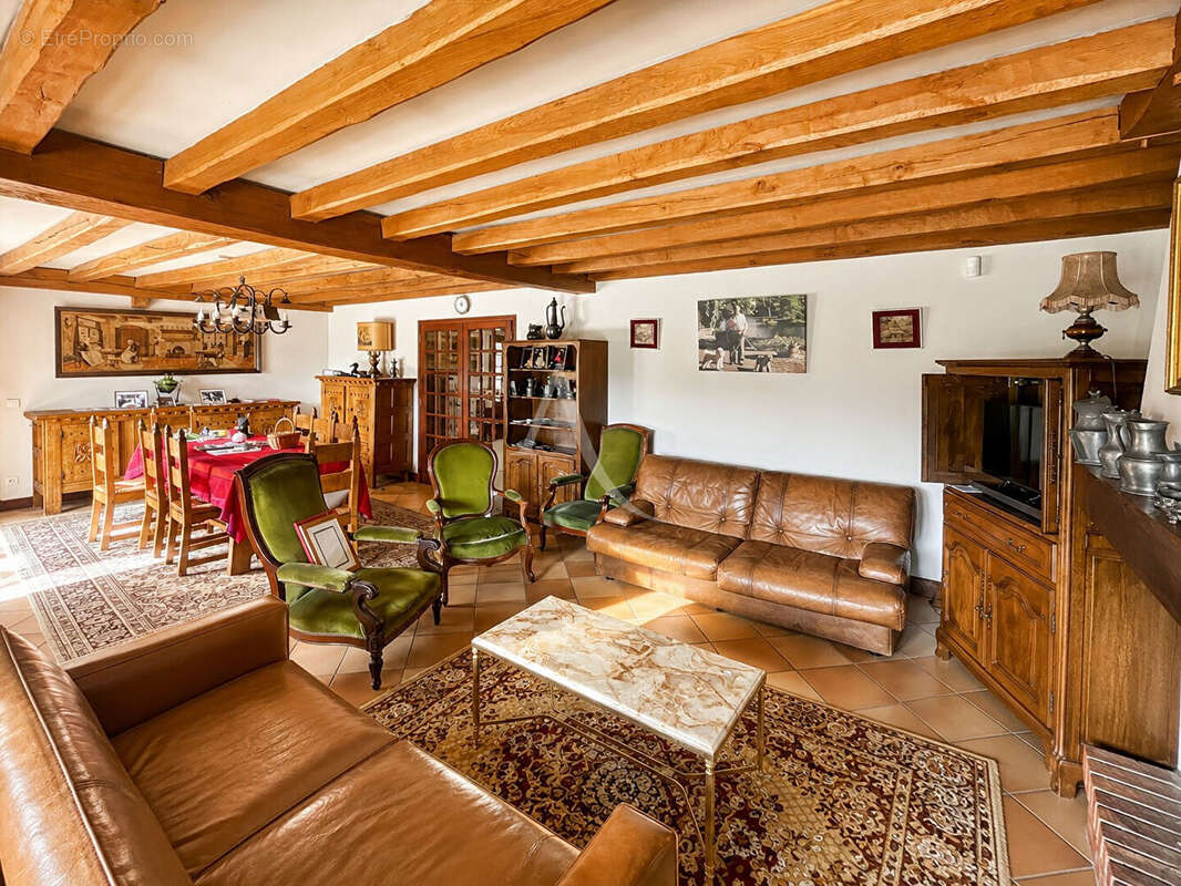 Maison Vaux Sur Seine 207m² - 6 chambres - photo 4