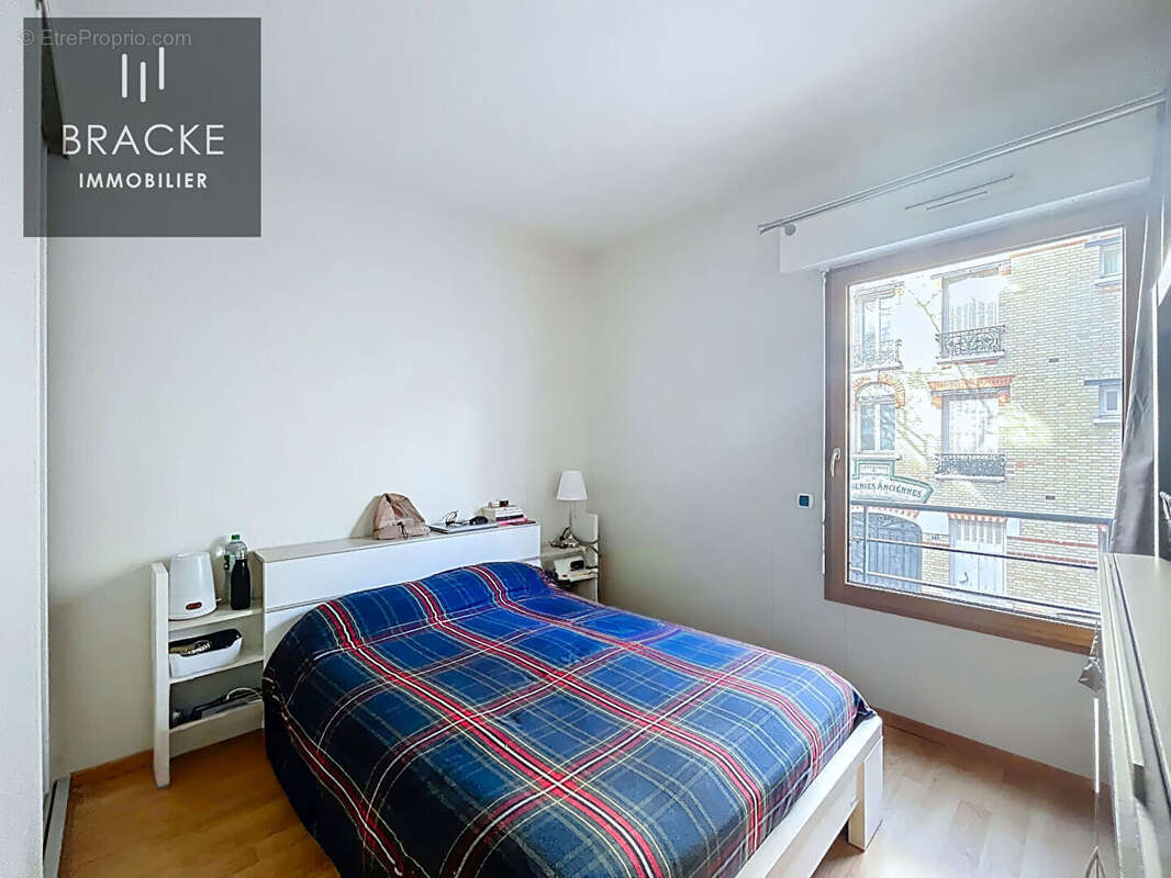 Appartement à COURBEVOIE