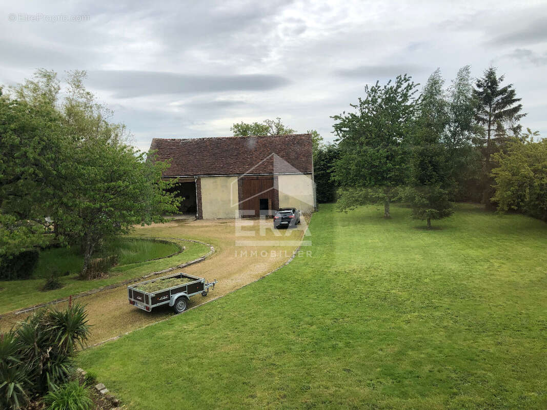 Maison à NEUILLY-SUR-EURE