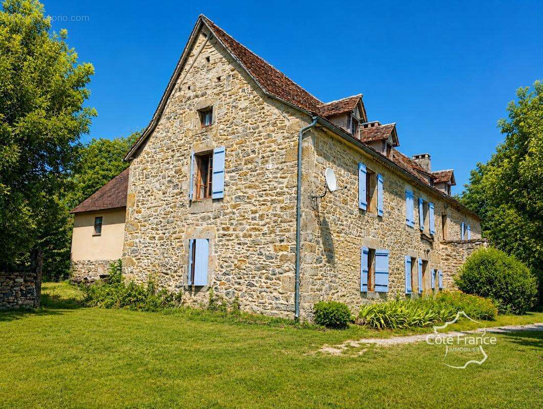 Propriété de charme en pierre avec piscine et grange authent - photo 2