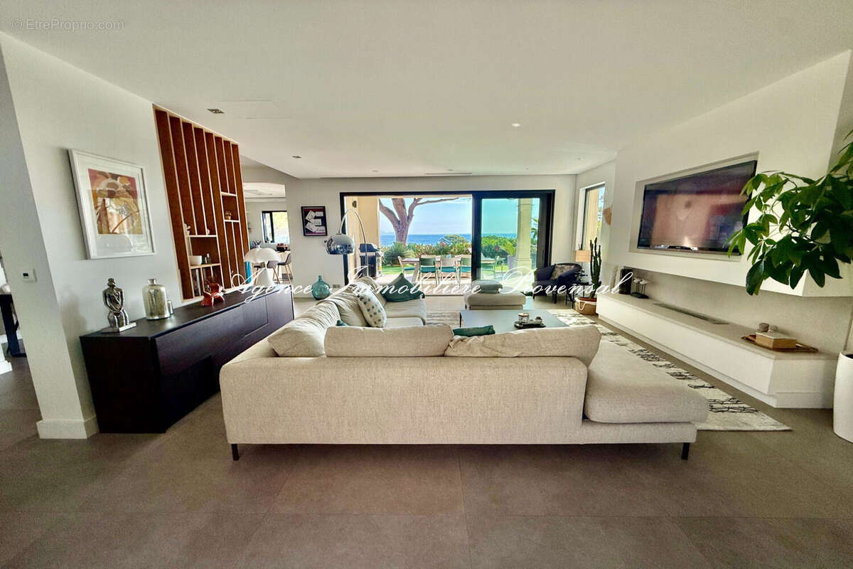 Maison 200 m² à Sainte-Maxime  - photo 9