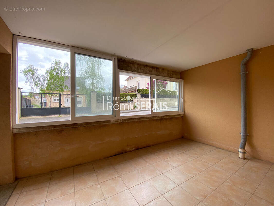 Appartement à FALAISE