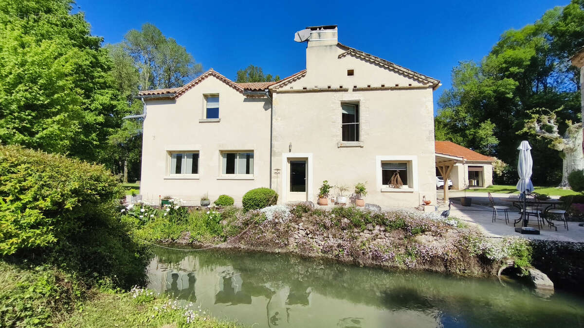 Maison à BAGAT-EN-QUERCY