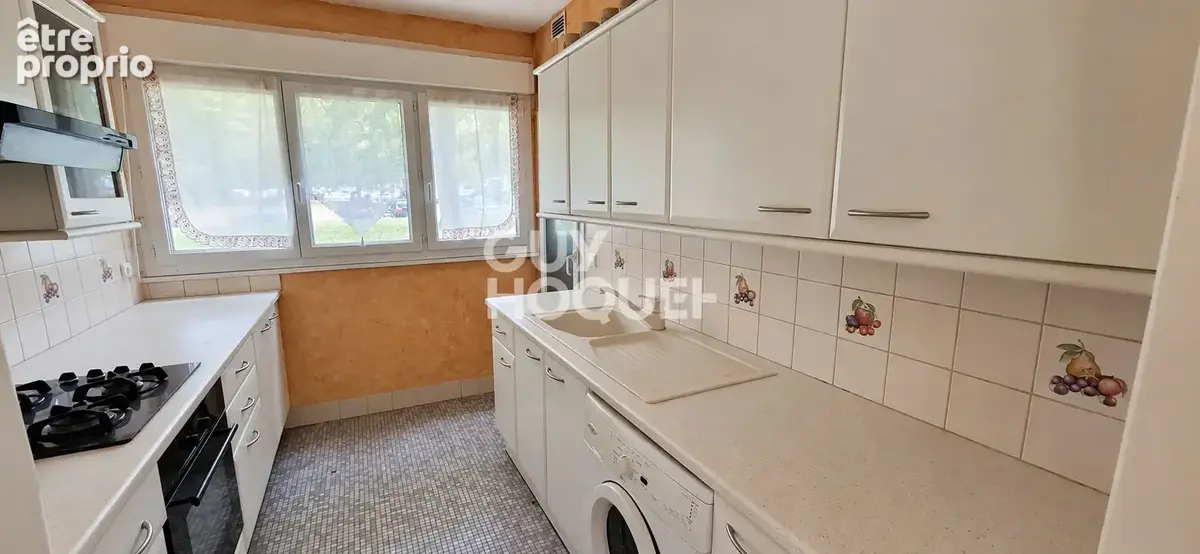 Appartement familial lumineux - Beau potentiel après rénovation - photo 7